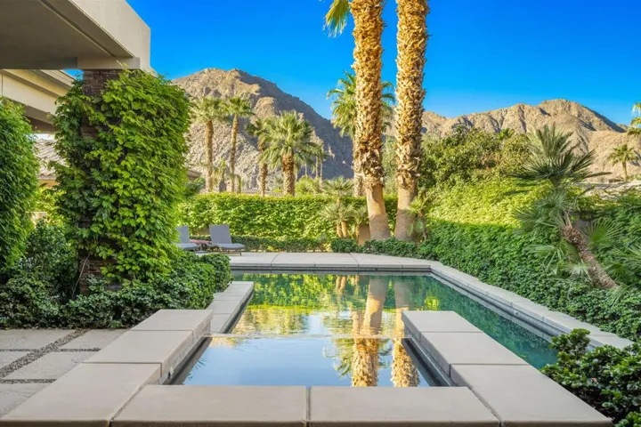 62-web-or-mls-NS_Villagio_0923_062