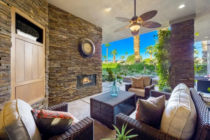 60-web-or-mls-NS_Villagio_0923_060