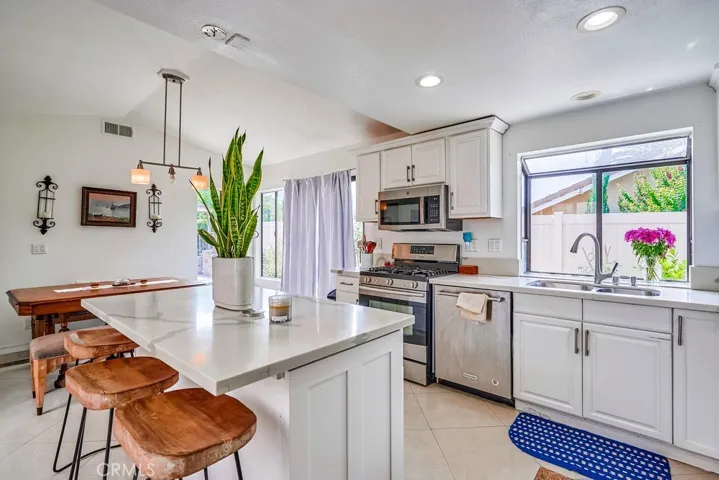 3510 Doe Spring Road, Corona, California 92882