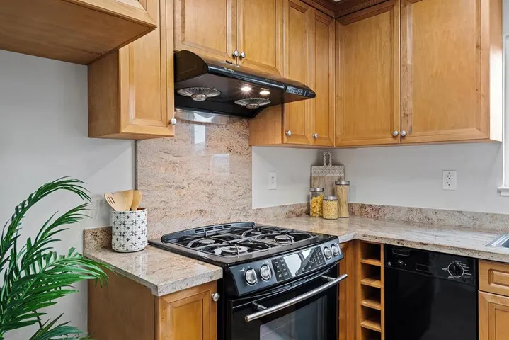 1784 Los Gatos Almaden Rd, San Jose, California 95124