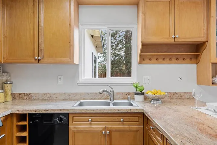 1784 Los Gatos Almaden Rd, San Jose, California 95124