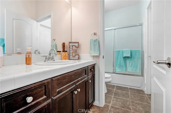 Jack and Jill bathroom #3 between Bedroom #3 and bedroom #4
