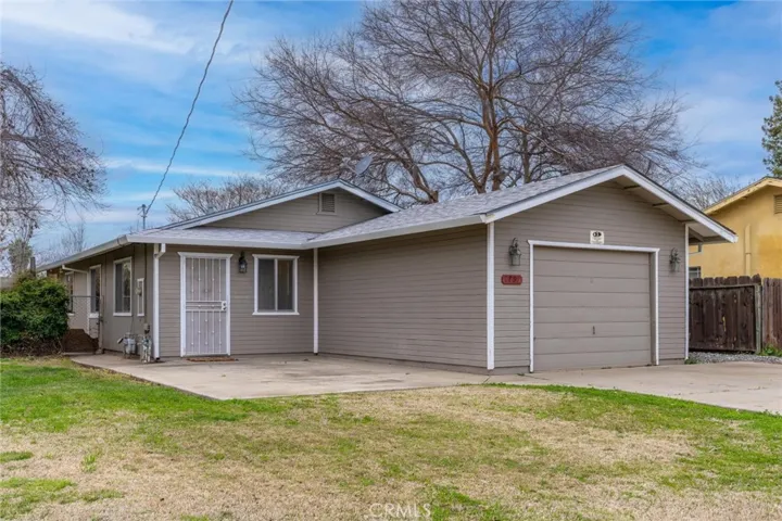 2895 3rd Street, Biggs, California 95917