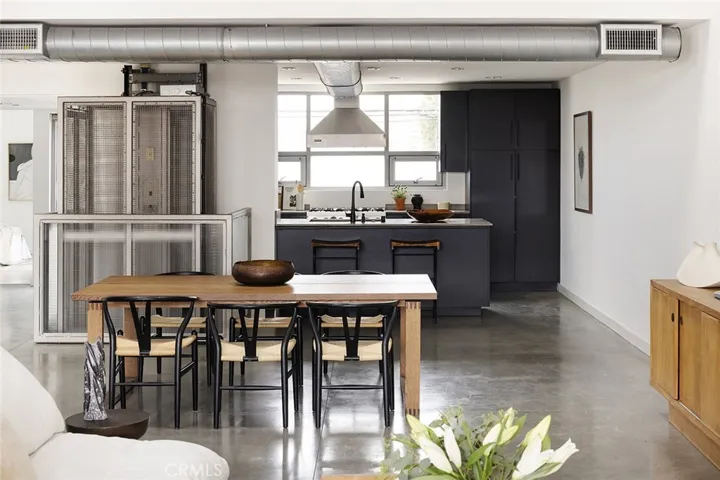 413 29th Street, Newport Beach, California 92663