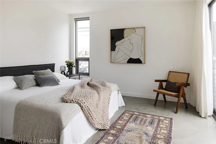413 29th Street, Newport Beach, California 92663