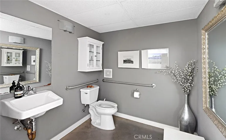 413 29th Street, Newport Beach, California 92663