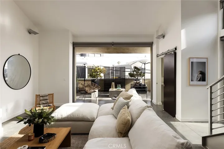 413 29th Street, Newport Beach, California 92663