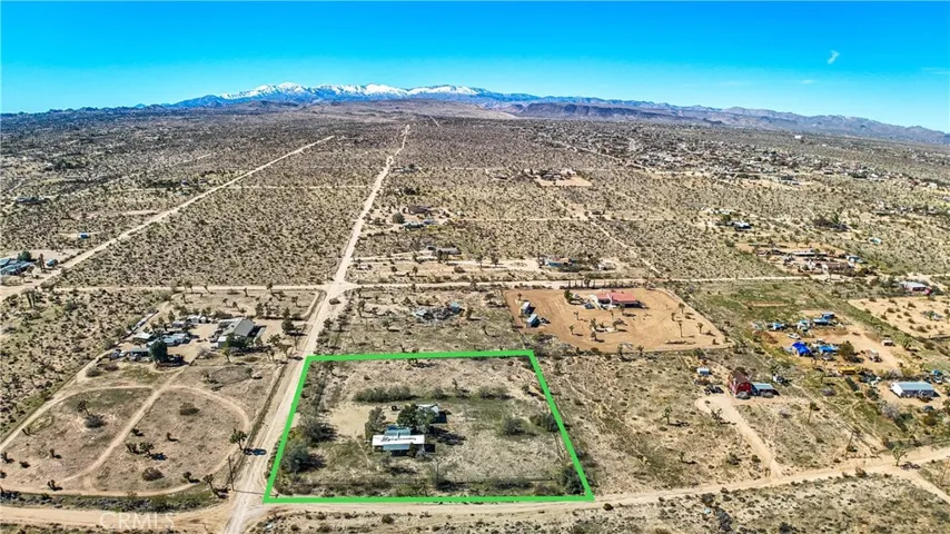 4075 Indio Avenue, Yucca Valley, California 92284