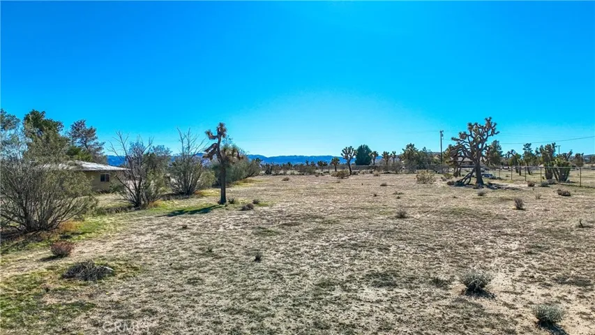 4075 Indio Avenue, Yucca Valley, California 92284
