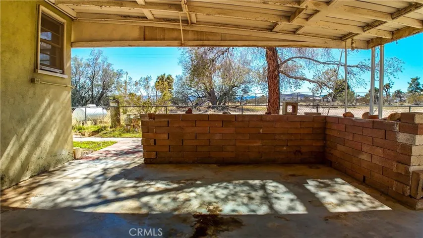 4075 Indio Avenue, Yucca Valley, California 92284