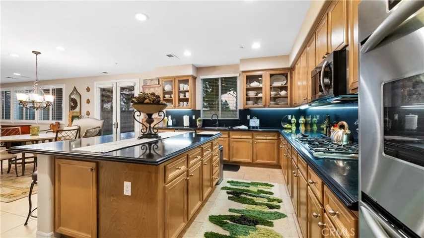 15605 Cole Point Lane, Fontana, California 92336