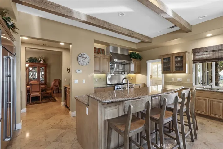36475 County Line Road, Yucaipa, California 92399