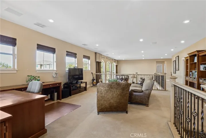 36475 County Line Road, Yucaipa, California 92399
