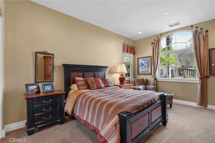 36475 County Line Road, Yucaipa, California 92399