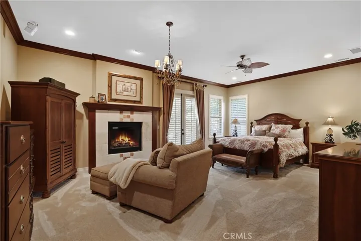 main floor primary suite