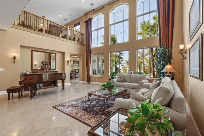 36475 County Line Road, Yucaipa, California 92399