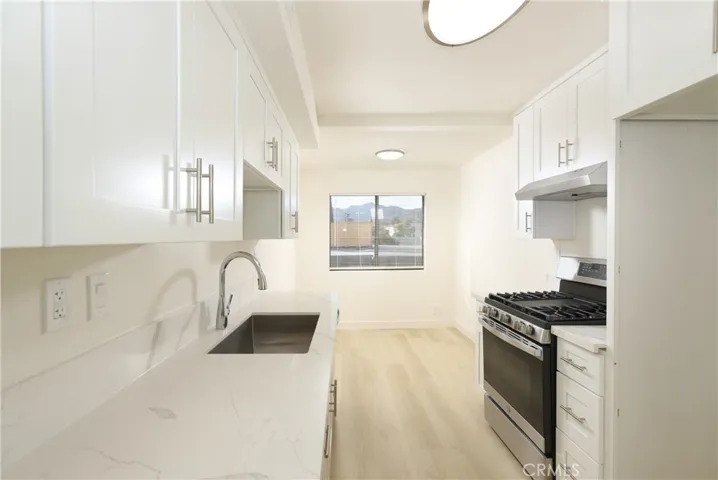 13825 Beaver Street 9, Sylmar, California 91342