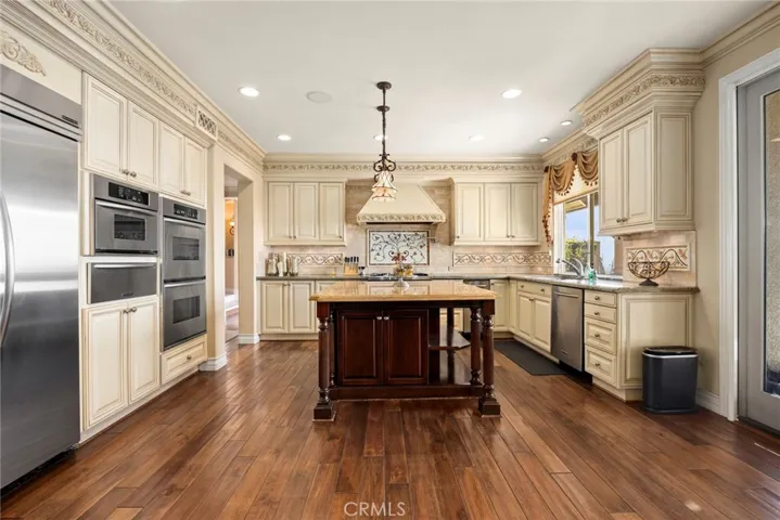 2608 N San Miguel Drive, Orange, California 92867