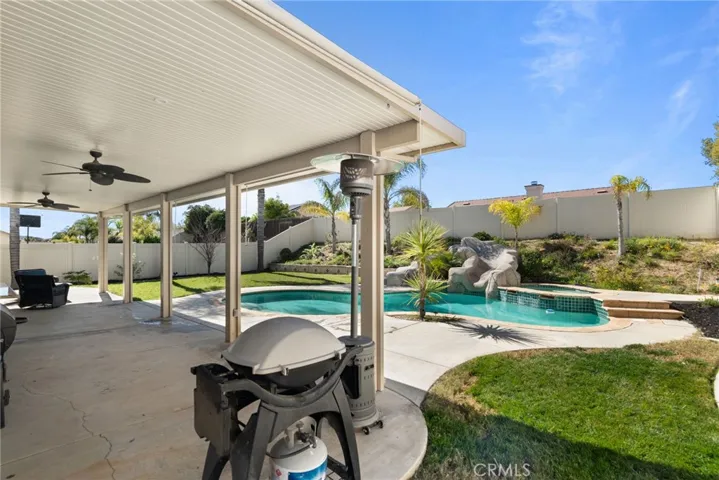40597 Symphony Park Lane, Murrieta, California 92562