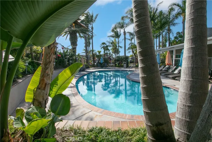 association pool