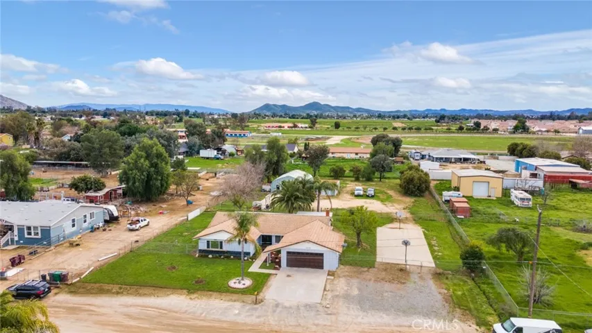 27773 Calle De Leon, Romoland, California 92585