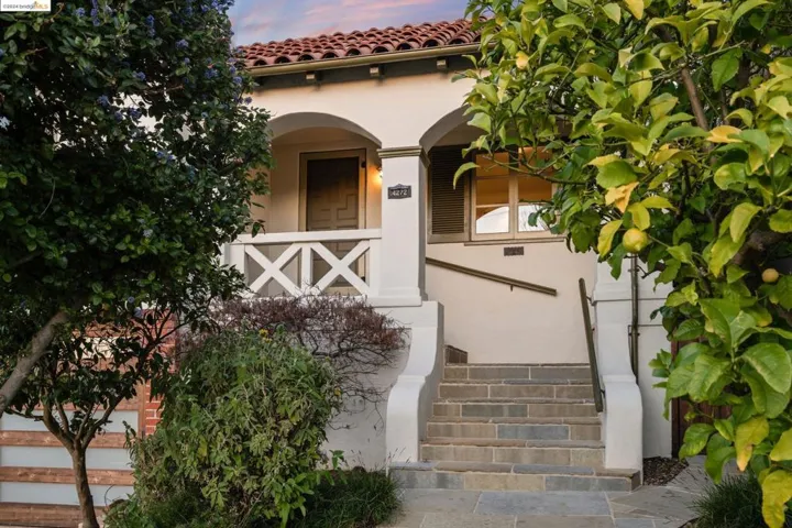 4272 Detroit Ave, Oakland, California 94619