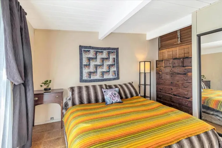 3780 Wright Place, Palo Alto, California 94306