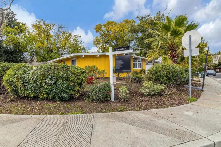 3780 Wright Place, Palo Alto, California 94306