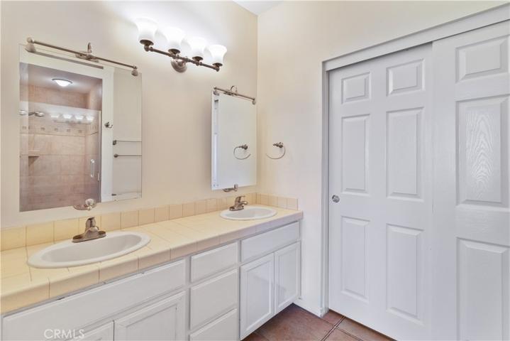 11374 Sawgrass, Apple Valley, California 92308