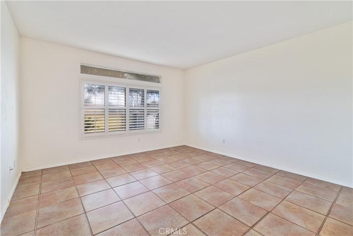 11374 Sawgrass, Apple Valley, California 92308