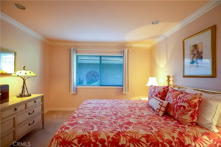 Good size bedroom