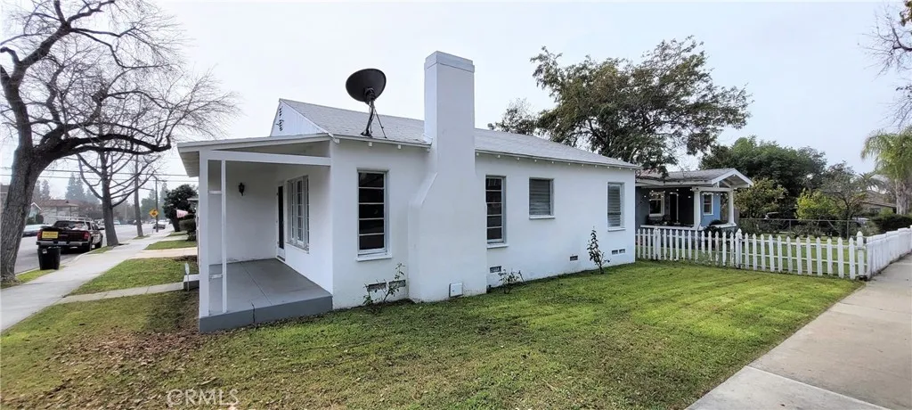 501 S Canyon Boulevard, Monrovia, California 91016