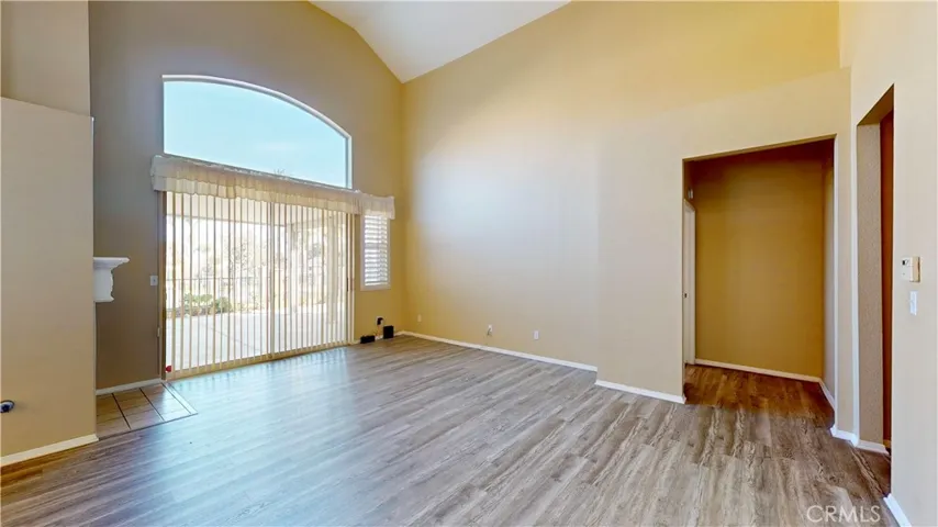 1742 Morning Dove Lane, Redlands, California 92373
