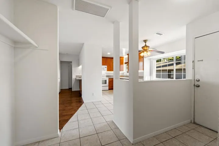 205 Camlau Dr H, Chula Vista, California 91911
