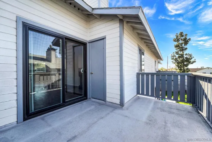 205 Camlau Dr H, Chula Vista, California 91911