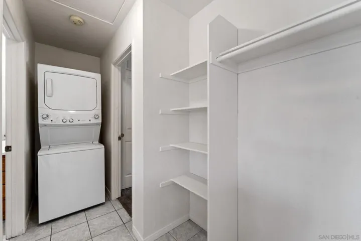 205 Camlau Dr H, Chula Vista, California 91911
