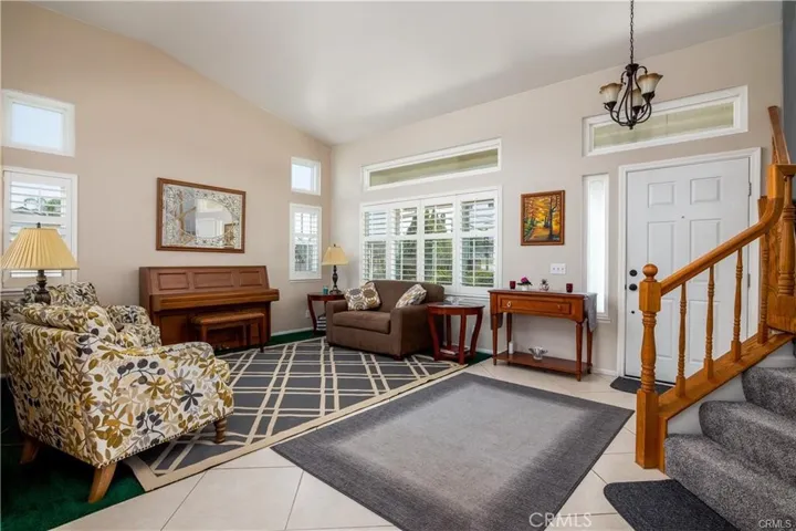 1101 W Citron Street, Corona, California 92882