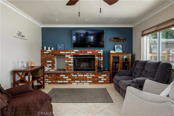 1101 W Citron Street, Corona, California 92882