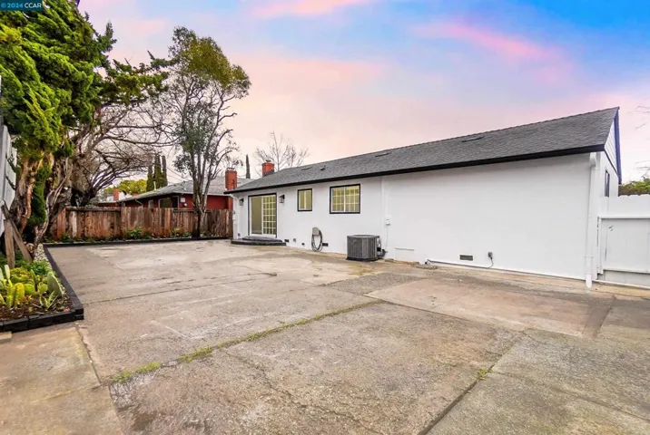 200 University Ave, Vallejo, California 94591