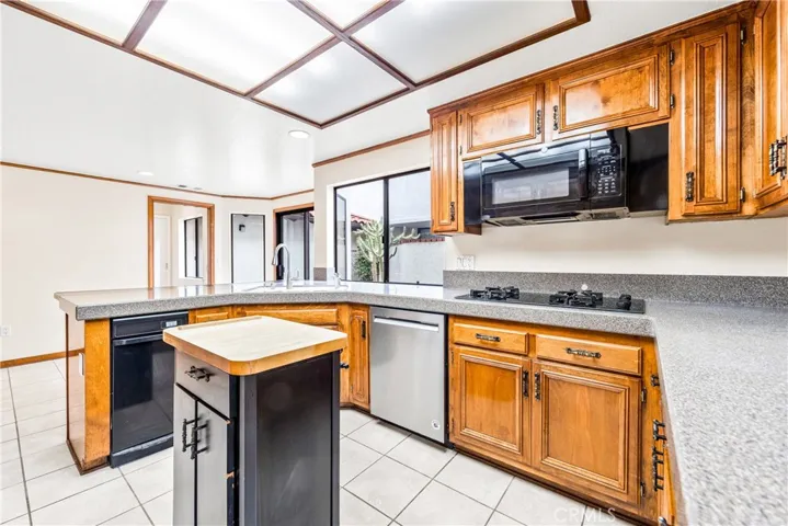 A chef's kitchen.  Plus, a small island that has a special cut out for your kitchen knives