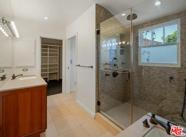 819 S Citrus Avenue, Los Angeles, California 90036