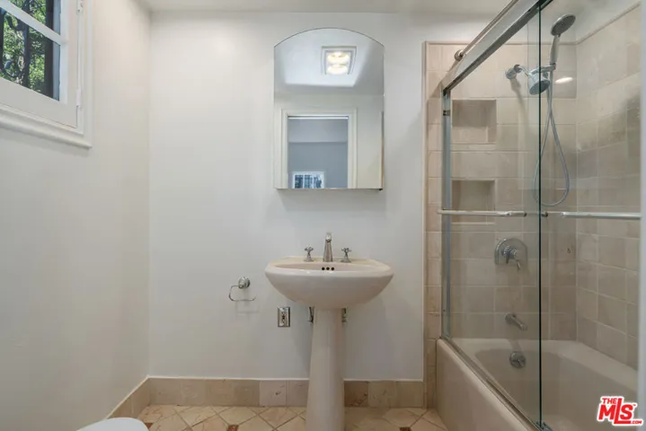 819 S Citrus Avenue, Los Angeles, California 90036