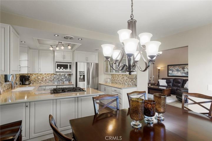 77280 Pauma Valley Way, Palm Desert, California 92211