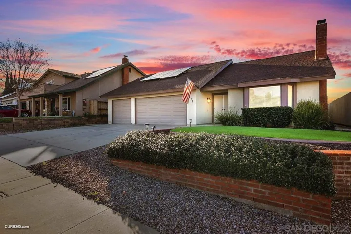 9626 Dorsal Dr, Lakeside, California 92040