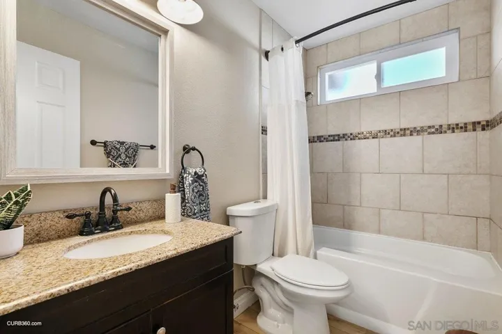 9626 Dorsal Dr, Lakeside, California 92040