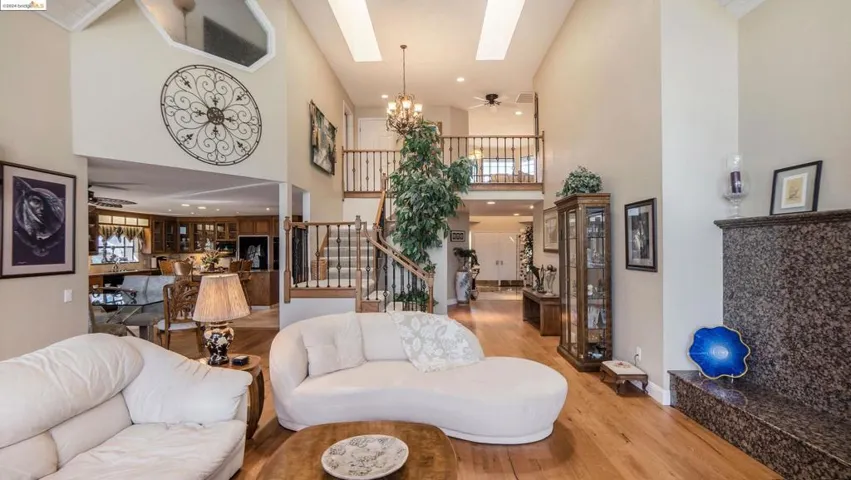 5518 Starfish Pl, Discovery Bay, California 94505