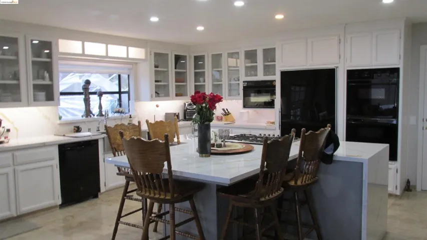 5518 Starfish Pl, Discovery Bay, California 94505