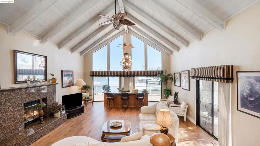 5518 Starfish Pl, Discovery Bay, California 94505