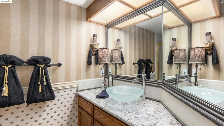 5518 Starfish Pl, Discovery Bay, California 94505