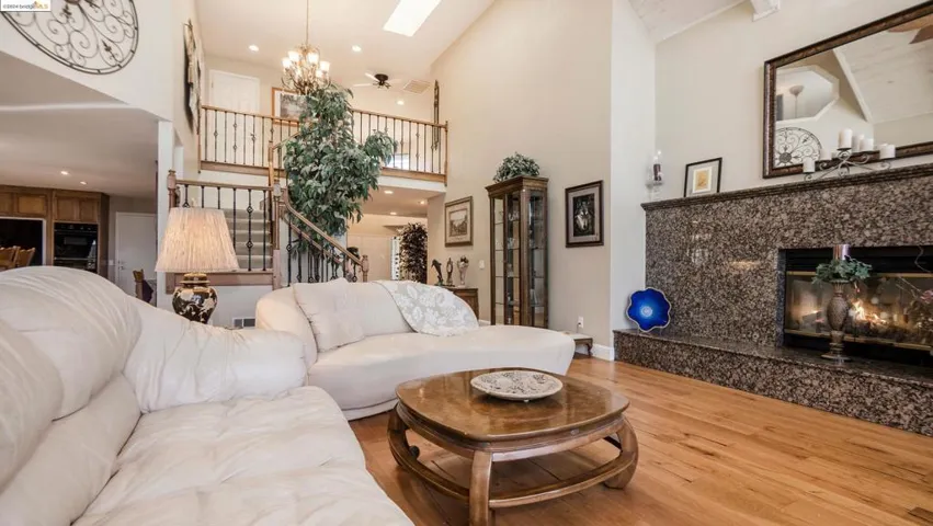 5518 Starfish Pl, Discovery Bay, California 94505